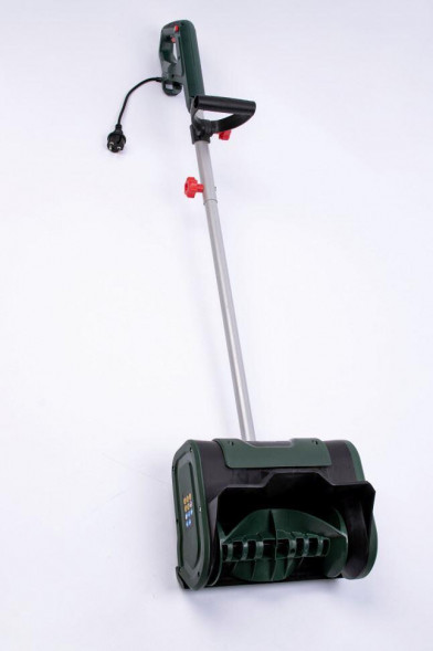 Снегоуборщик электрический FAVOURITE (электролопата) SP 1500/30T, 1500 Вт, 3500 об/мин, 29/15 см