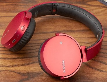 Наушники беспроводные SONY MDR-XB650BT/R Цвет Красные