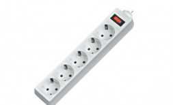 Фильтр сетевой DEFENDER (99481) ES 1.8 сет.фильтр 5роз - 1,8м - белый