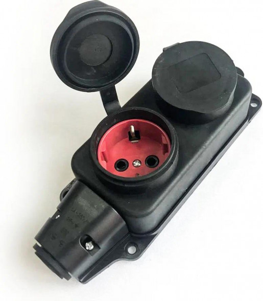 Колодка штепсельная соединительная КОСМОС KKsm-2g-Z-IP(B)16A черный