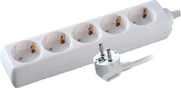 Электро удлинитель VOLSTEN S 5x5-Z (э/удл., земля 5 гн. 5 м., 10А, 2200 Вт.)