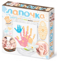 Детские игры ДЕСЯТОЕ КОРОЛЕВСТВО Набор "Лапочка. Отпечатки ручек и ножек вашего малыша. Мама, папа и я" (пальчиковая краска) 04108