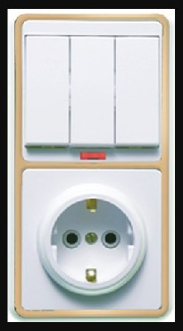 Розетка/выключатеь Кунцево-электро Блок комб,скр,уст,(3кл,выкл,с подсвет,+розетка с з/к) БКВР-054 "З"