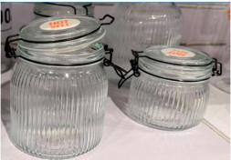 MALLONY Банка из рельефного стекла, LA SCALA, объём: 1000 мл, с бугельным цветным замком (108321)