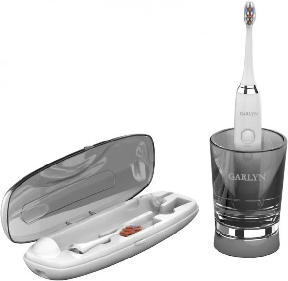Зубная щетка GARLYN Smile Crystalcare white