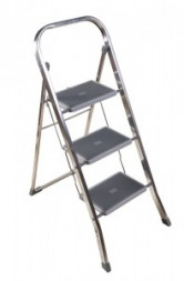 Лестница-стремянка EUROGOLD-3 3 ст.с резиновым покрытием (3223) алюминиевая