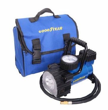 Автокомпрессор GOODYEAR GY000103 GY-30L LED 30 л/мин с фонарём